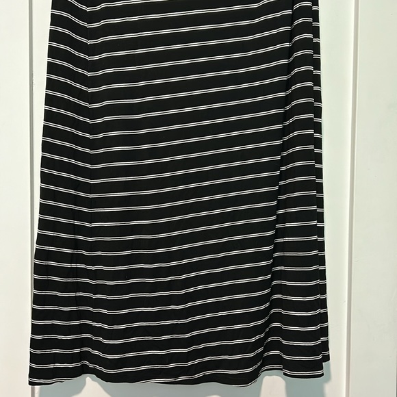๐ Love & Legend Black White Striped Sleeveless Maxi Dress X NWT New! - Picture 3 of 8